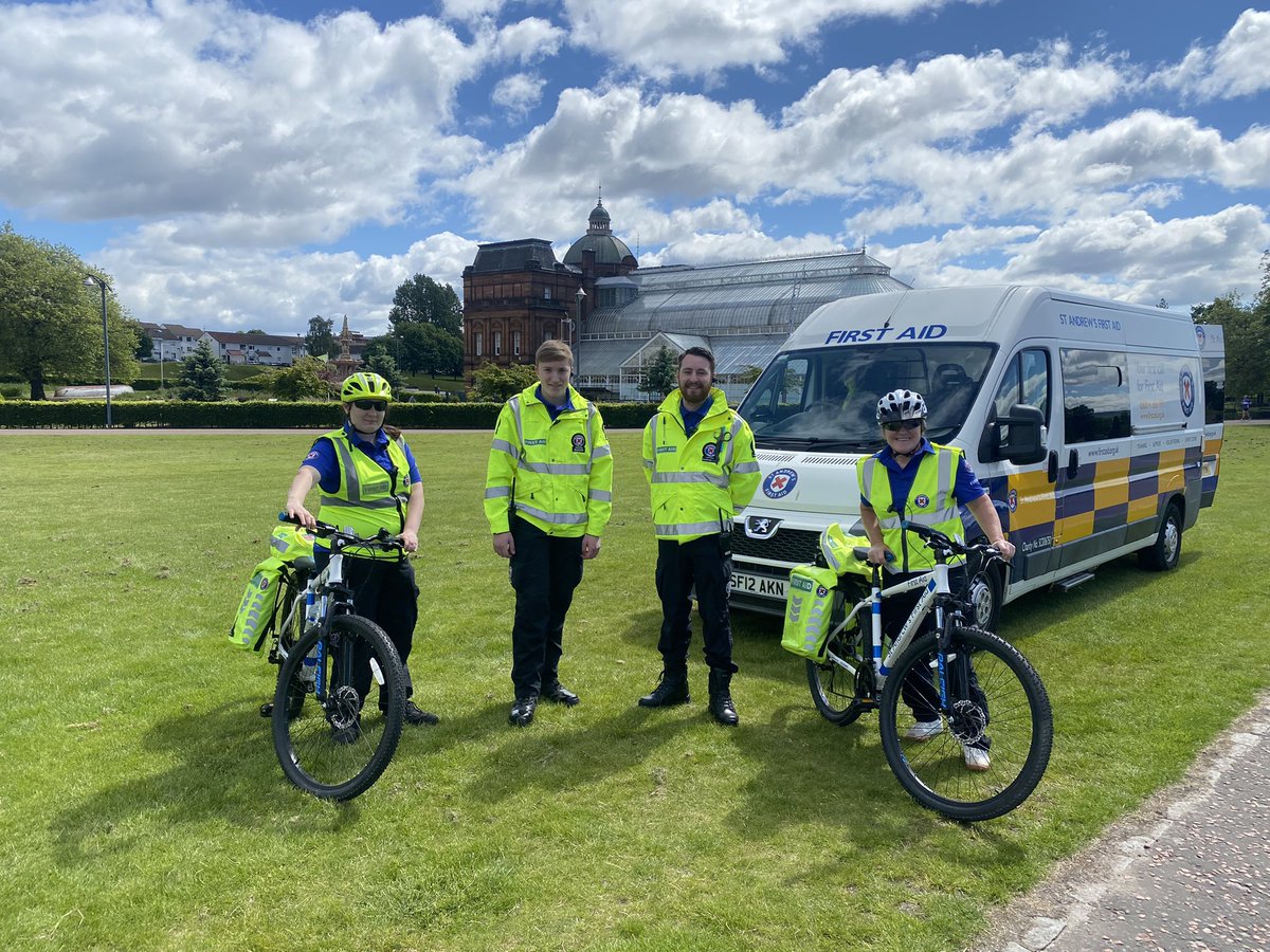 ShettlestonHarr's tweet photo. Thanks to St Andrew’s First Aid for their support today. It’s much appreciated. https://t.co/Ww87UOyrQo