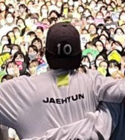 เหนยมี่♡ tweet media