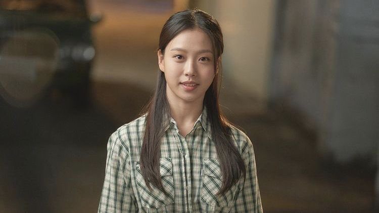 gominsipics's tweet photo. five years with actress go min si https://t.co/Sb1zxFlPSr