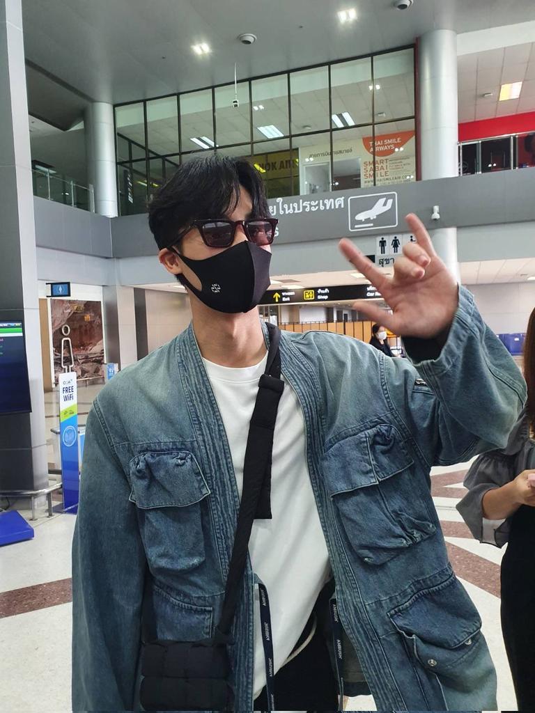 I still love you <a href="/Tawan_V/">เทย์ทาวาฬ</a> 🤟

#Tawan_V #LaysMaxXtraCrunchXTay