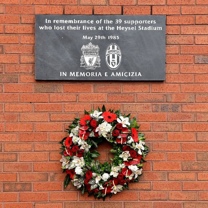LFC's tweet photo. Liverpool FC remembers the 39 football fans who lost their lives at Heysel Stadium in Belgium on this day 37 years ago.