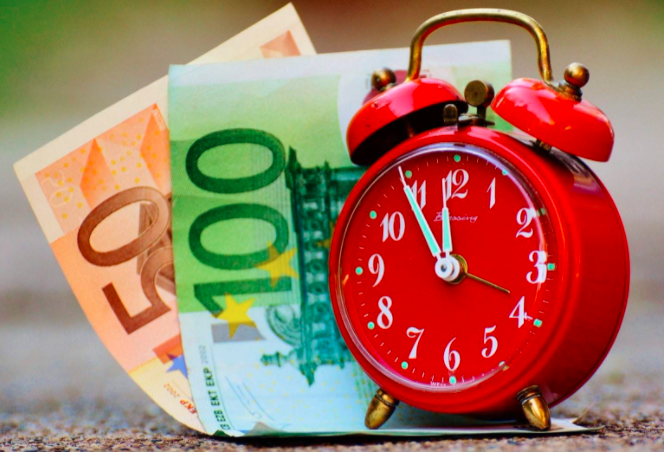 Creadentreprise's tweet photo. Gestion de la trésorerie, une véritable galère pour les jeunes entreprises ? https://t.co/9zgkxPtFYa Ce dossier est pour vous !  ;-) Likez ma page aussi pour vous abonner https://t.co/Bn1vc0yCjc
