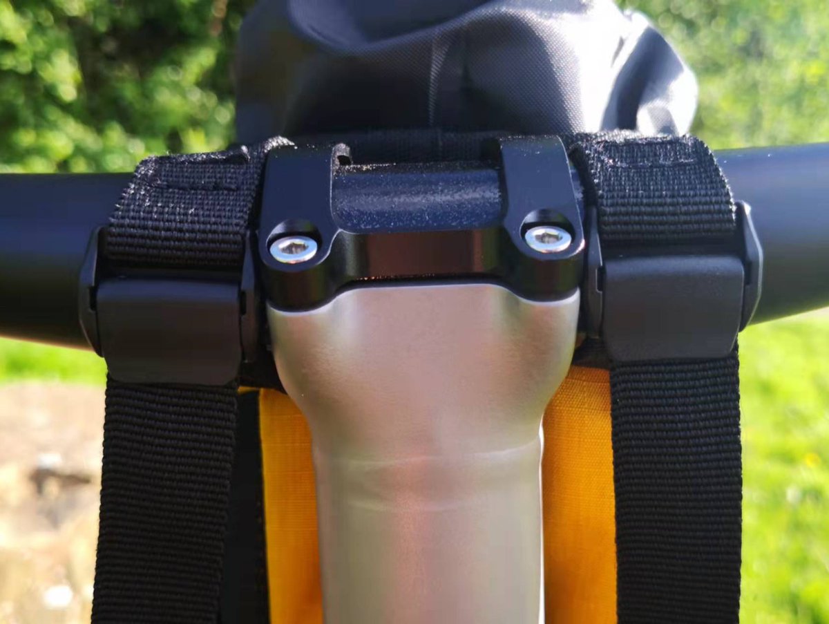 BIKEgangUK's tweet photo. https://t.co/NIbhTAWHT3
Colourful water bottle holder solution (#Niyol)
Safety lock strap to prevent jump ship and Quick adjustable strap buckles. Handlebar stem or Saddle seatpost fix
#Brompton #BIKEgangGroup #VeloHouse #BIKEgang #BromptonLife #BromptonMODs https://t.co/ObCW9LRtr5
