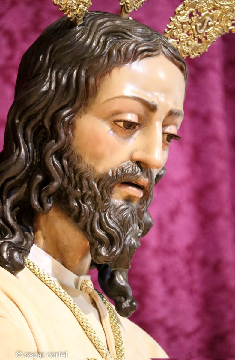 HumildadZgz's tweet photo. DOMINGO DE HUMILDAD.
"Así estaba escrito: el Mesías padecerá, resucitará de entre los muertos al tercer día y en su nombre se predicará la conversión y el perdón de los pecados a todos los pueblos, comenzando por Jerusalén".
San Lucas (24,46-53).
#Humildadzgz #Dulcenombrezgz https://t.co/h3Lwfu66qO