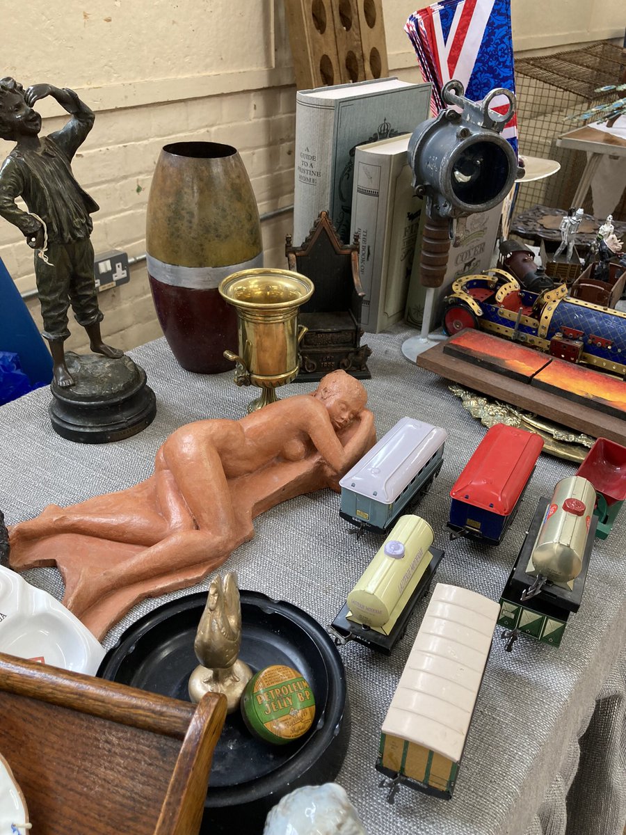 melfordfair's tweet photo. We’re in @long_melford #Suffolk TODAY SUNDAY 29 MAY 9:30-4 at the Old School, CO10 9DX. Here’s a small sampling of what’s on offer ⬇️ #antiques #vintage https://t.co/gnx6508u1L