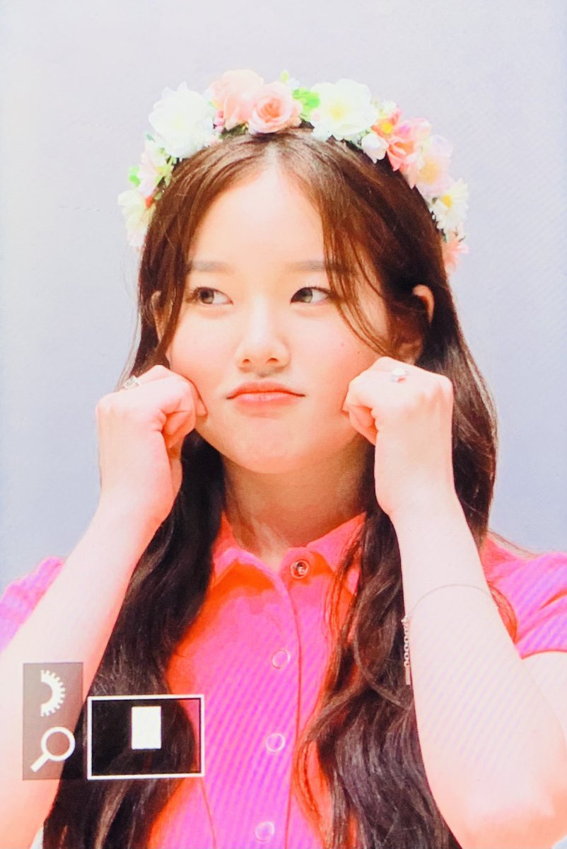 1212Pastel's tweet photo. 220529 prev.

#이수진 #LeeSoojin #위클리 #Weeekly 
#수진아_이거_봤뚜진 https://t.co/tPX41hgeRR