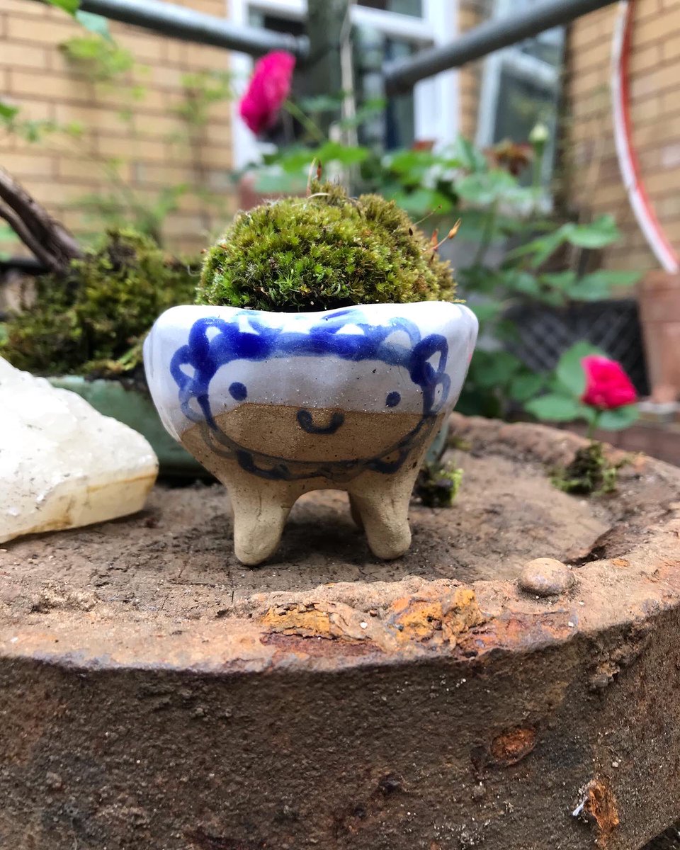 Moss friend pot by <a href="/isobelhigley/">Isobel Higley</a> check out her shop #moss #mosspot #mossfriend