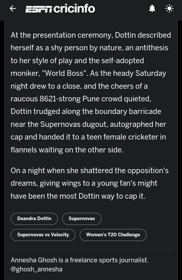 ghosh_annesha's tweet photo. Deandra Dottin made a young fan's day after owning the night of the 2022 #WT20C final
https://t.co/9ynbeAX3T1 https://t.co/STFvlXDu07