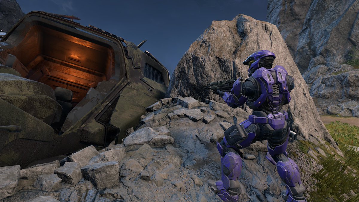 UNSCWarcat's tweet photo. She’s searching for any survivors on the halo https://t.co/EpgbtmsJdm