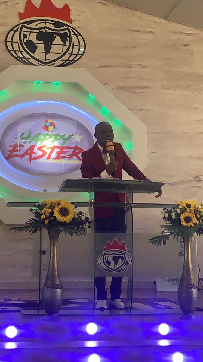 lfctanke_ilorin's tweet photo. Message Title: Gateways to Financial Fortune (Pt. 5)
Ministering: Pastor ADELEYE MICHAEL

Favours takes you beyound your qualification 

#LFCtanke
#NewDawnBanquet 
#MorethanAconqueror https://t.co/uJioxkwP8W