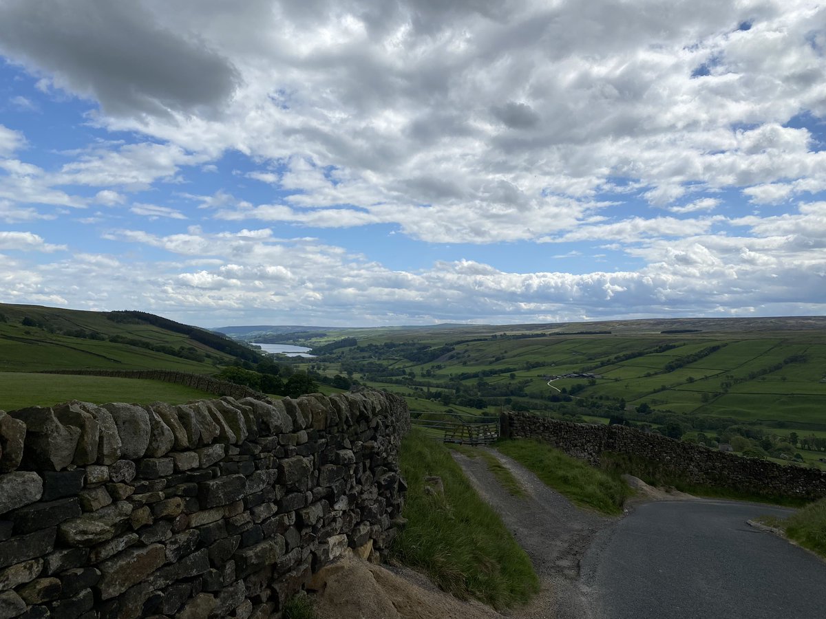 andrew2jackson's tweet photo. #yorkshire food for the mind, body and spirit! https://t.co/xUzbLOoj0H