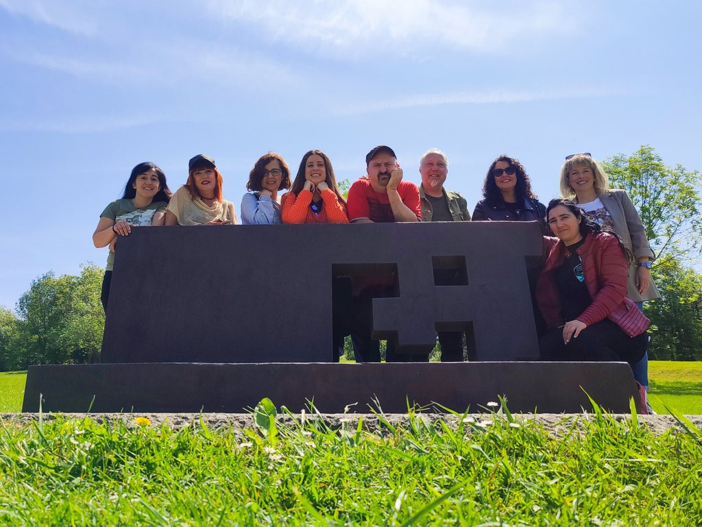 euskotravelblog's tweet photo. Celebrando el 2º Aniversario de @euskotravelblog visitando Astigarraga y Hernani. Un fin de semana de reencuentros viajeros.
Más detalles en https://t.co/Opd2vHRi67 https://t.co/xQr47E80QN