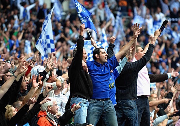 MillwallPhotos's tweet photo. On this day in 2010, Millwall were promoted to the Championship with a 1-0 win against Swindon at Wembley. https://t.co/TXOCyRsHzC