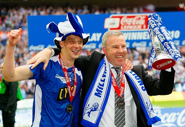 MillwallPhotos's tweet photo. On this day in 2010, Millwall were promoted to the Championship with a 1-0 win against Swindon at Wembley. https://t.co/TXOCyRsHzC