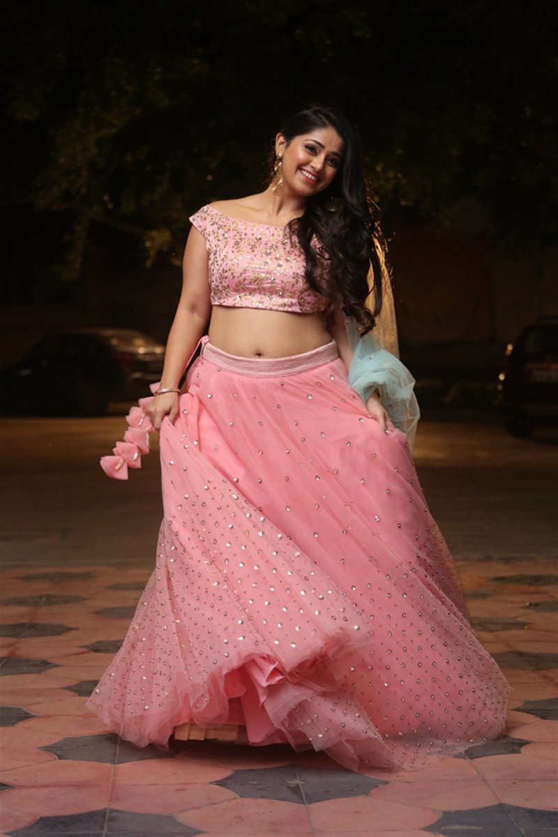 star_zig's tweet image. #ActressHotPhotos #Actress #ChandniBhagwanani