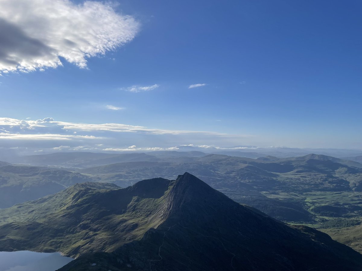 HouseHilton's tweet photo. Some great views from the top of Snowdon, marking the end of the #3peakschallenge #UnityisStrength https://t.co/uF5bT9Wy1n