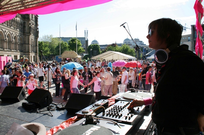 buffetdisco's tweet photo. It's got to be #Bradford2025 #CityOfCulture2025 https://t.co/mlaHeQEvjl