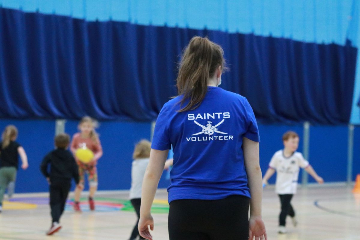 SaintsSport's tweet photo. We are looking for keen coaches this Summer to volunteer in our Summer camps🙌 Volunteers can be in secondary school, college, university or looking to further their knowledge! 

To find out more information email Sports Development Officer Nina at juniorsaints@st-andrews.ac.uk https://t.co/QmT2khuPt5