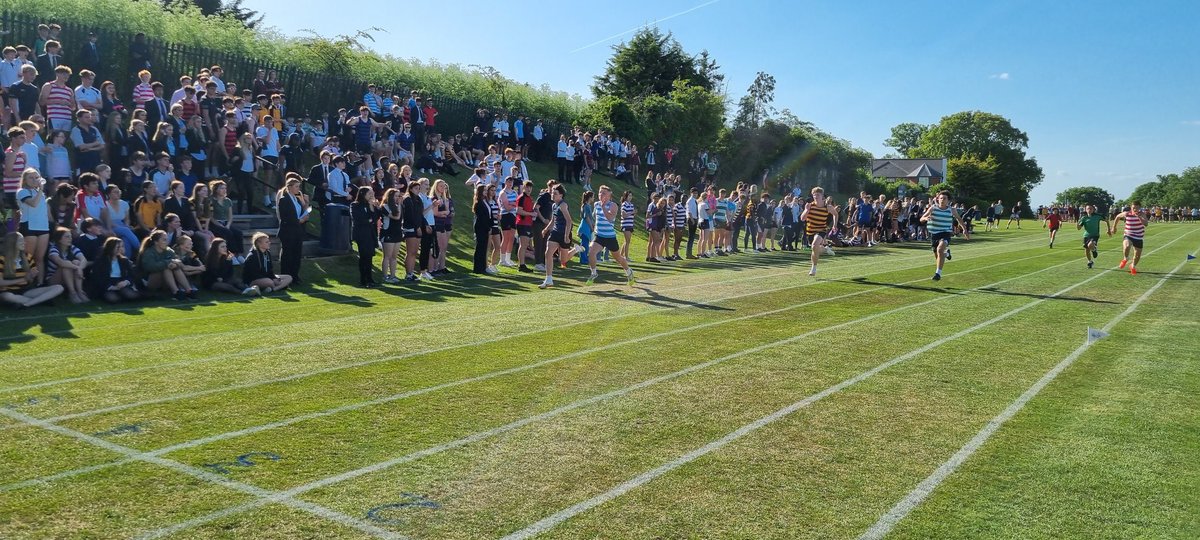 EpsomC_Athletic's tweet photo. Founders day 2022, congratulations to all who competed, there were some really impressive performances throughout the weekend - overall inter house competition winners were @FayrerHouse and @EpsomC_Rosebery ! https://t.co/NTOp9QrSEM