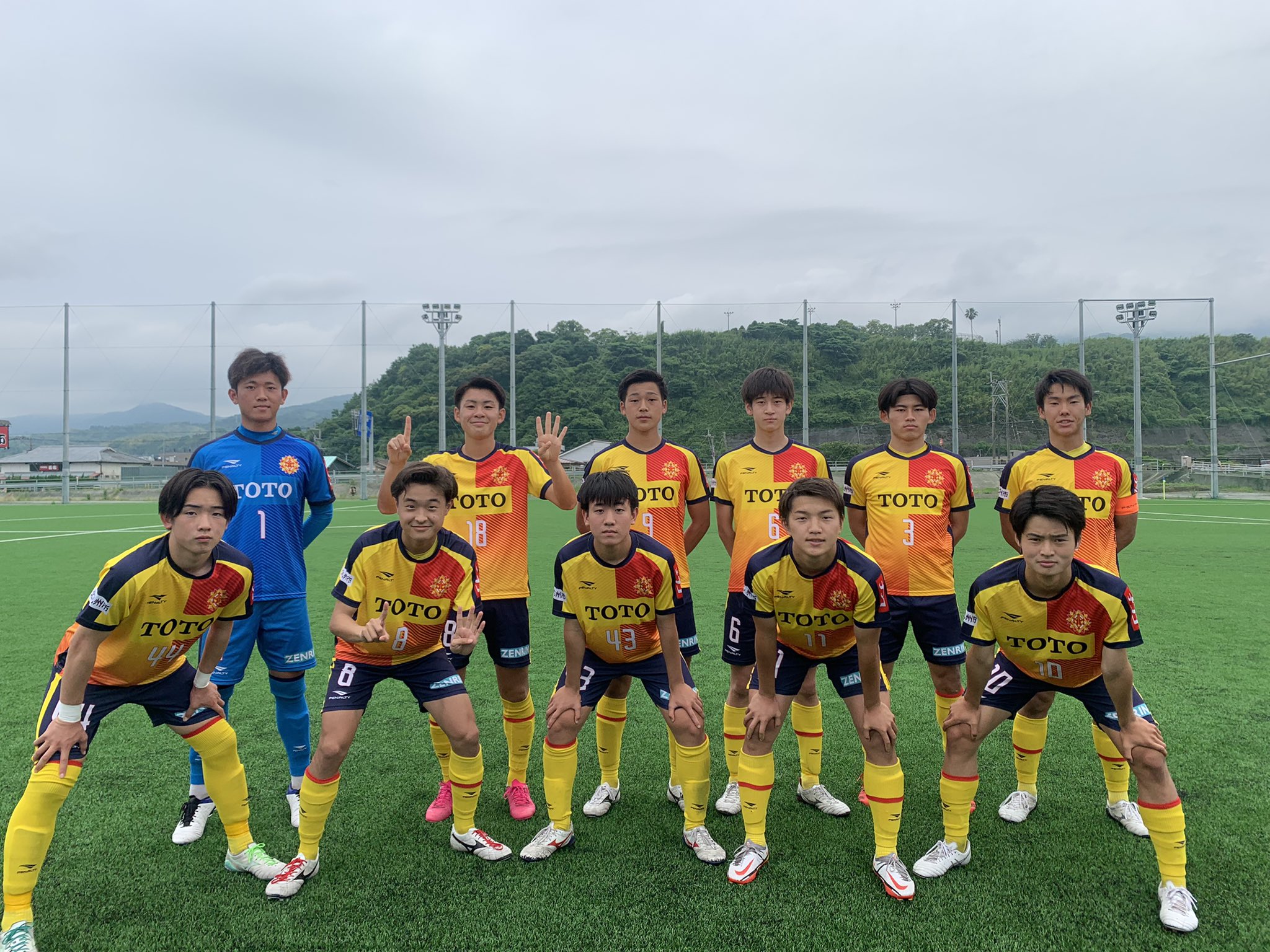 ギラヴァンツ北九州u 18 Giravanz U18 Twitter