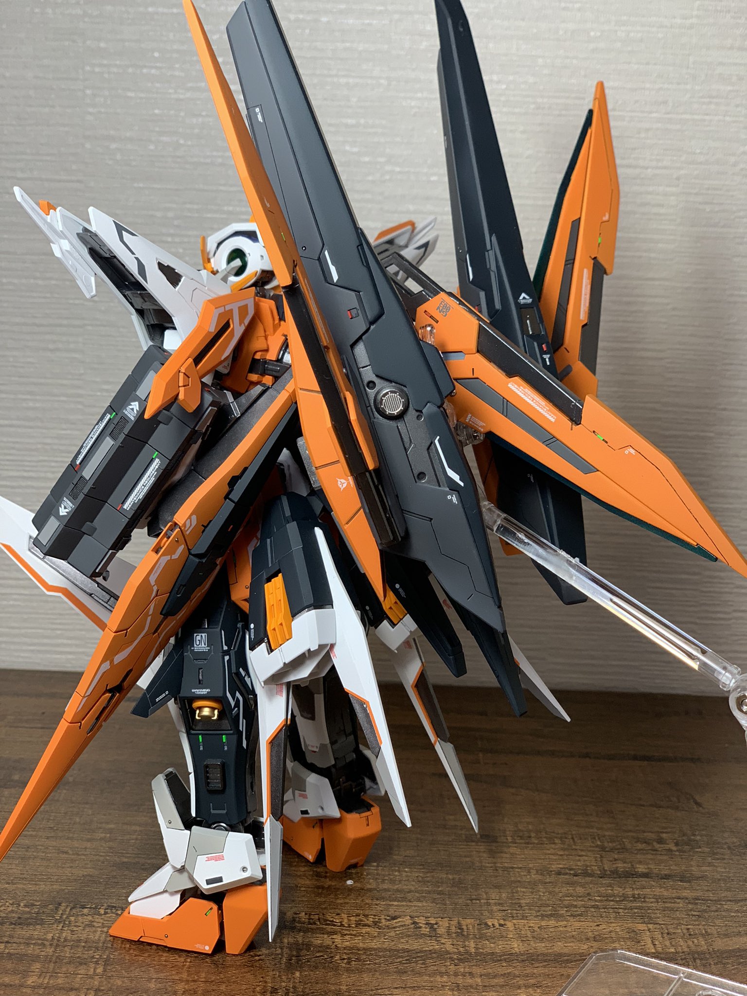 トモヨリノテ on Twitter 