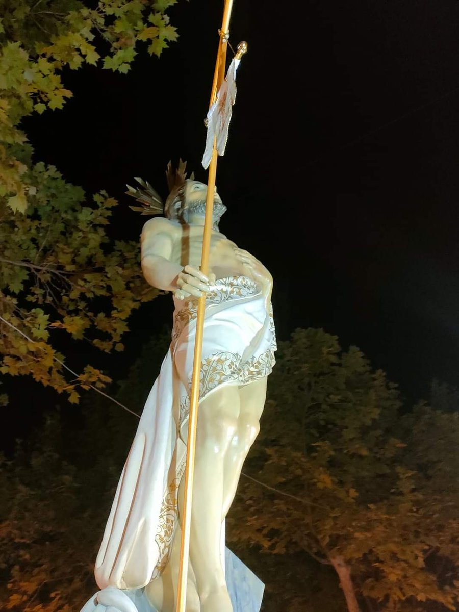 Feliz domingo de la #AscensionDelSenor !

Desde su Ascensión existe un lugar seguro, un lugar de paz, un refugio de eterno amor.  Señor, en el momento de mi muerte llévame contigo al cielo.