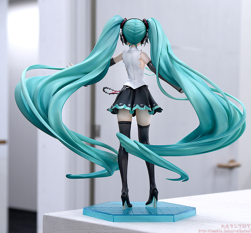 ピアプロキャラクターズ 初音ミク NT 1/8スケール完成品フィギュア 未開封