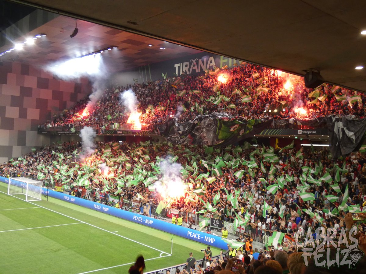 CabrasFeliz's tweet photo. Fotoverslag AS Roma - Feyenoord:  https://t.co/Y7FW3gWv8G #Feyenoord https://t.co/BSz8t1YCnk
