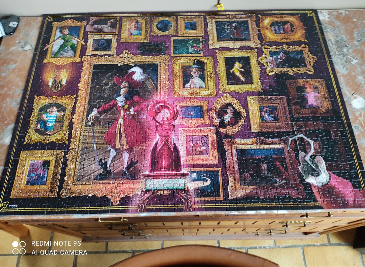 Edjpam1's tweet photo. #puzzle #WaltDisney #Peterpan #Hoock #1000pieces #Villainous #CapitaineCrochet https://t.co/IXQwuvKSJz