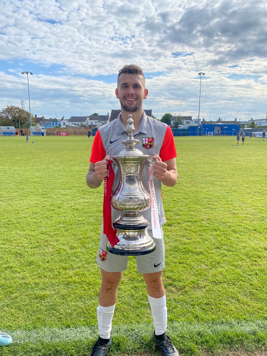 Daniel John Mace tweet media