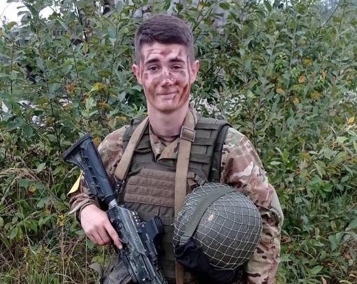 EuromaidanPress's tweet photo. They laid down their lives not only for🇺🇦 but for all of Europe!
RIP-Yaroslav Shramenko (19yrs), Petro Ivanchuk, Denys Yushko (24yrs), Yuriy Levchenko (35yrs)
Rest, comrades, rest &amp; sleep
The thoughts of men shall be
As sentinels to keep
Your rest from danger free

#ArmUkraineNow https://t.co/DGAncsKr5s