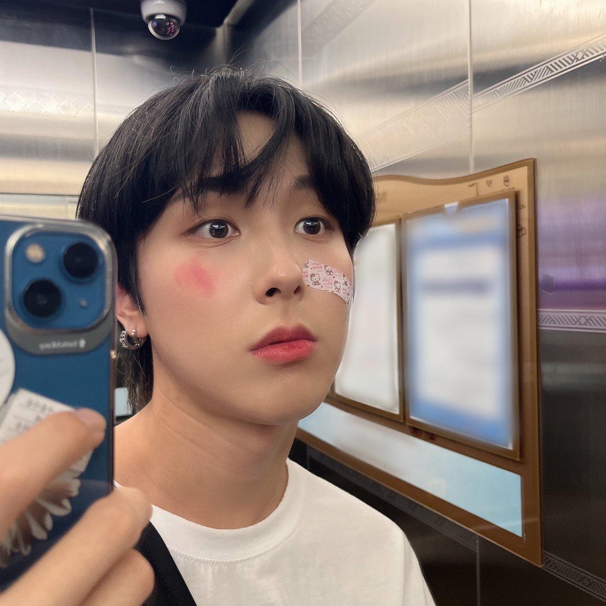 CYASOURCES's tweet photo. #CYA #ONEWE 🍒 https://t.co/sMDqVH5dHi