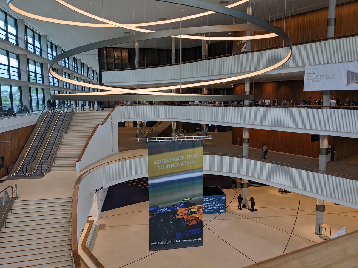 jamesp6978's tweet photo. Tutorial day at @ISChpc #hpc https://t.co/ohQN0MNyv0