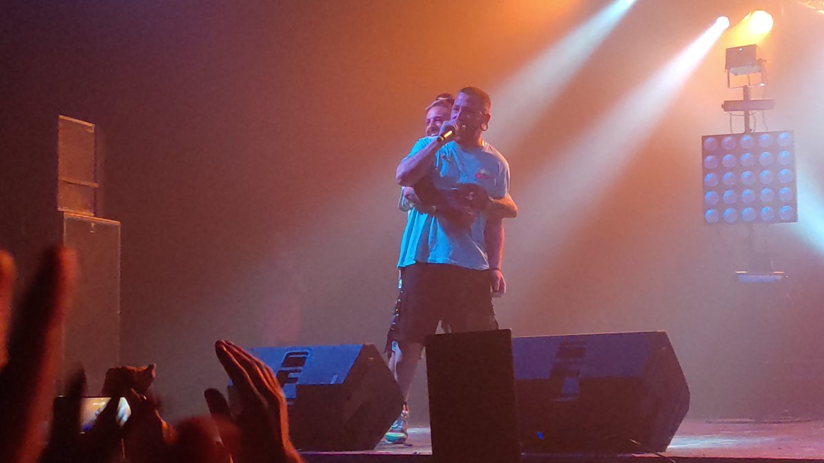 Esta foto me flipa🥺 <a href="/kaze_cartagena/">K A Z E</a> <a href="/akaLITTLEPEPE/">LITTLE PEPE</a>