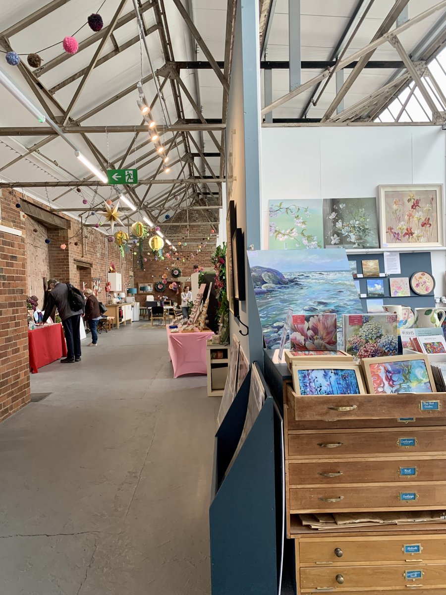 sunnybankmills's tweet photo. Day 2 of Open Studios and Vroom, Vintage & Vinyl.
Thereβs tonnes going on until 4pm, get yourself down!
#SunnyBankMills #Farsley #Leeds #OpenStudios #ArtistStudios #VroomVintageVinyl #LeedsEvents #LeedsWeekend https://t.co/dVBYhGtoVc
