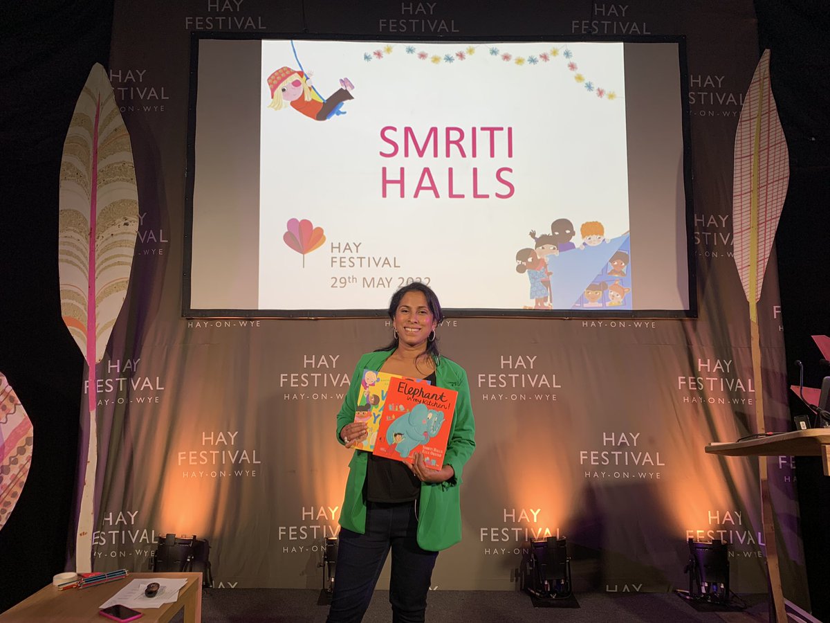 FarshoreBooks's tweet photo. Weβre having the best morning at @HayFestival sharing our favourite things, playing games and hearing about outrageous animal antics with the marvellous @SmritiPH!
#HayFestival2022 #WhoAreYou #ElephantinMyKitchen https://t.co/9uz6LFTTnp
