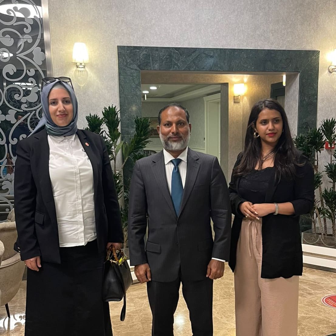 Maldivler İçişleri Bakanı  Sayın İmran Abdullah Bey ile bir araya geldik. Türkiye ve Maldivler hakkında görüşmeler gerçekleştirdik.