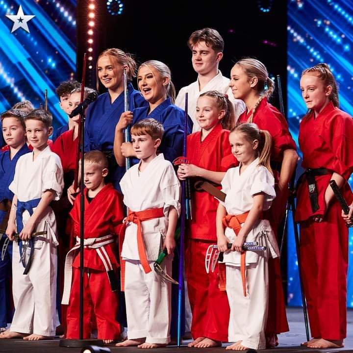 BGT LAST NIGHT WOW.
All my friends + teammates <a href="/TeamUnite_UK/">Team Unite UK</a> BEST Forms Team in the UK #facts were on #BGt + were AMAZING. So proud as I know how hard EVERYONE works in training + how much effort Kady + Chloe put in to making it such a wonderful team + promoting Forms in the UK