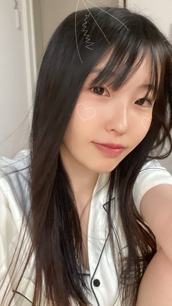 moe_jkmodel's tweet photo. 明るい時間にお風呂入ると謎の優越感に浸れるような気がするのは萌愛だけ!?🤪
今日の昼間暑すぎて夏来るのが怖くなってきた😅笑
 #zerodanceschool #モデルタレント部 #萌愛 #jk2 https://t.co/WpVa5Bl4s9