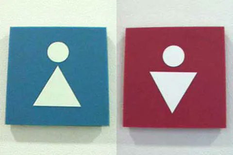 最近のトイレおしゃれなだけで実用性少なすぎる 焦ってる時に漏らさない方が重要なんです Togetter