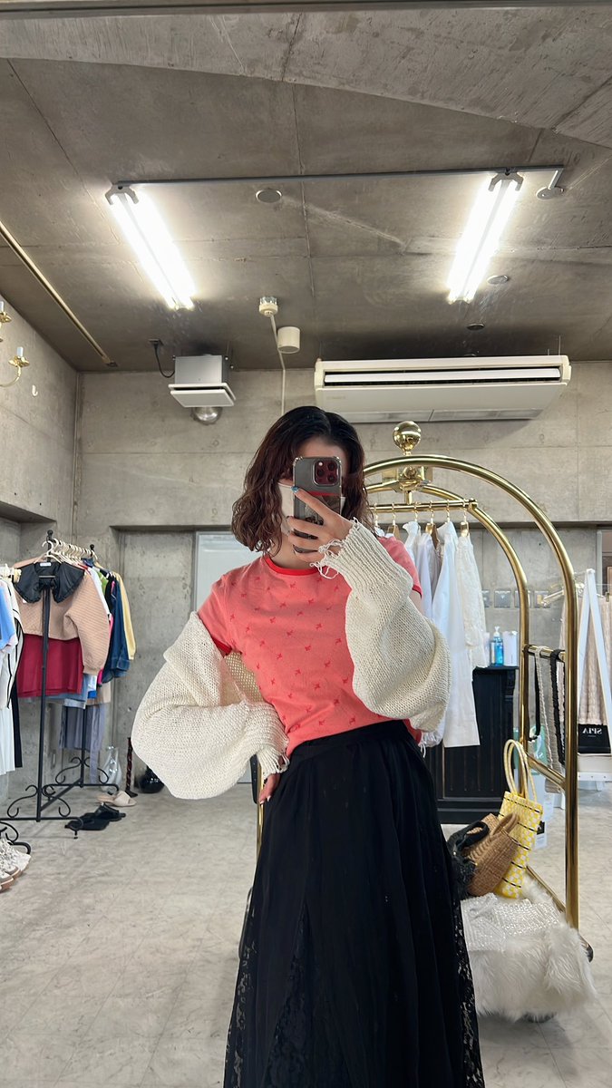 anmna__'s tweet photo. 本日もご来店ありがとうございました♡
明日も12:00-19:00で営業しております✨ https://t.co/Rv4YRuzvmt