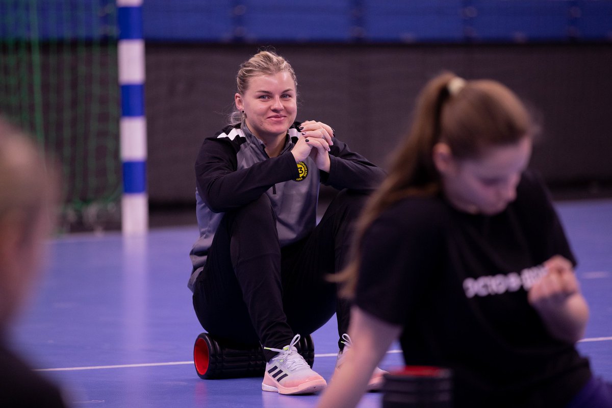 rostovhandballe's tweet photo. 🔥 We had a morning activation on the Dynamo Arena pitch. Now we are ready for the final for all 💯
#weareheretowin #rostovhandball #ComingForVictory #ROSTOVDONSUPER #rostovcska #wearehandball #final https://t.co/4muACWv3Yz