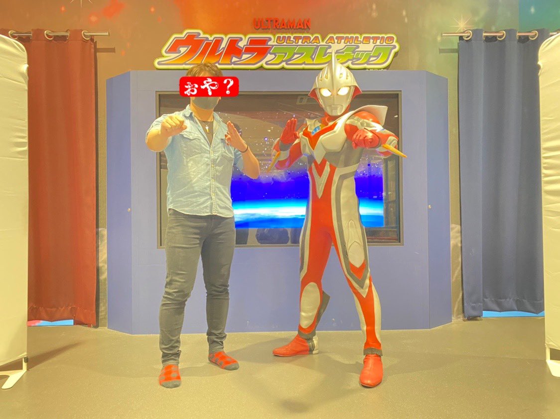 まえこう 今日はウルトラアスレチック光の森にてウルトラマンネクサス ジュネッス に会ってきました めちゃくちゃかっこよくて Bgmが神でした ネクサスの腕組みとか悩んでるとことか めちゃくちゃレアじゃないですか ウルトラアスレチック