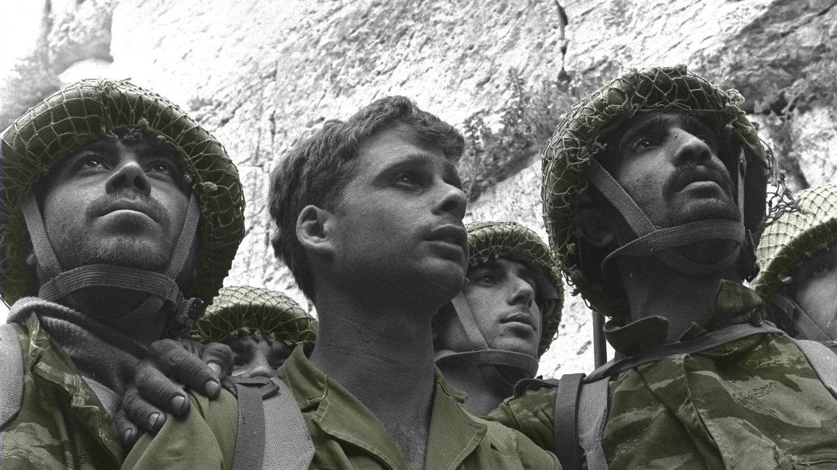 pinchegorro's tweet photo. Hilo
Hoy se festeja Iom Ierushalaim, conmemorando el retorno de los judíos a la ciudad de Jerusalem, en el año 1967, el día 28 (KOAJ – fuerza) de Iar se recuperó esta tierra a manos judías después de más de 2000 años. https://t.co/A0EIZaz9ce