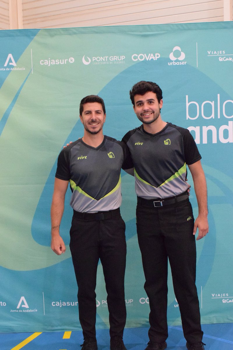 SevillaFAB's tweet photo. #FinalMiniMas2002
Final Liga Minibasket Masculina 21/22
🗓️ 29 de Mayo
🏟️ Pabellón Muriel Bujalance Leal
📍 @gelvescomunica 
⌛ 12:30 h
‼️EQUIPO ARBITRAL‼️
🏀 @RealBetisBasket
🆚️
🏀 @CBGELVES
📲 APP "AFICIÓN FAB"
🎥 https://t.co/MUCgbI0gst https://t.co/x3RStcdDDz