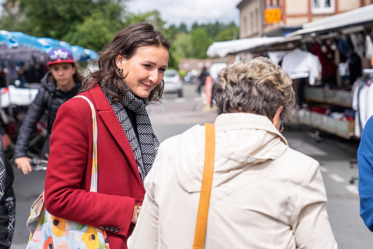 ☀️ Un beau week-end d'échanges sur le terrain. Un enseignement majeur : les Français n’ont pas envie que le pays soit paralysé pendant cinq ans. Livrer le pays à cinq longues années de guérilla parlementaire et d'inaction n’enthousiasme personne ! #circo7606