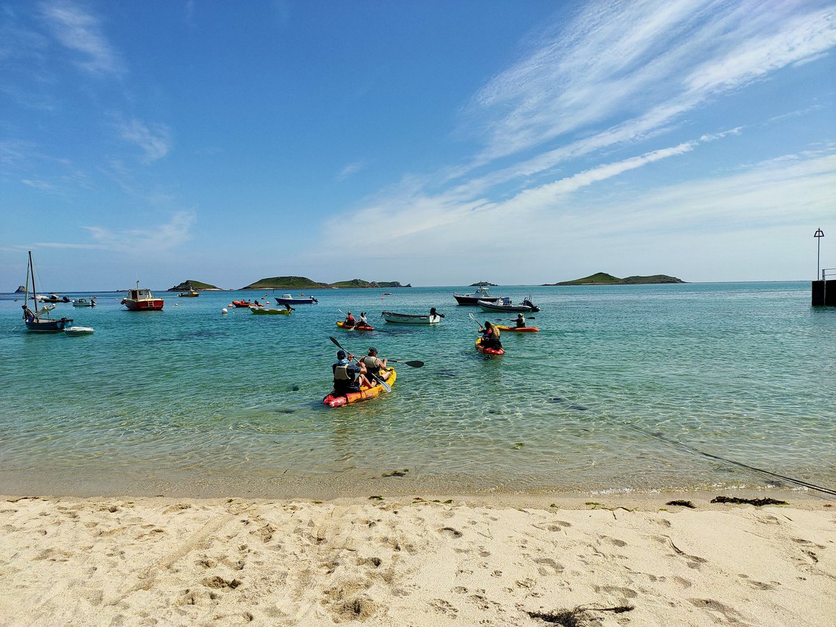 Been a fabulous day to be out on the water and the great weather is here for the next few days have you booked your kayaking adventure yet? #KayakHire #IslesOfScilly