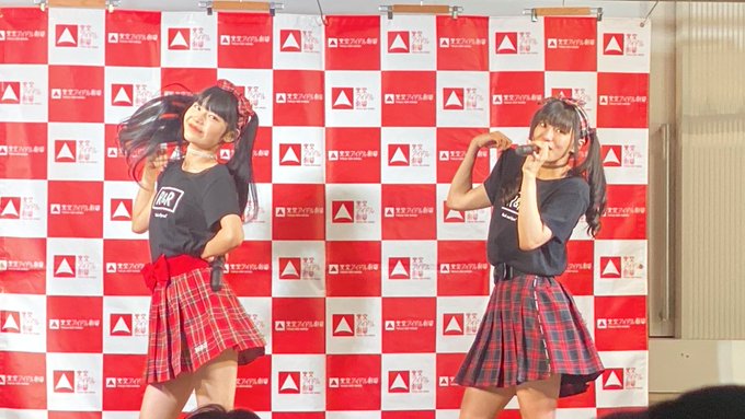 Twitterのコスプレ画像32