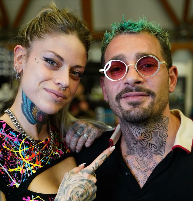 Lots of compliments from all of you on my new little transformation.  Thanks to everyone who supports<a href="/tag/saturdayvibes"class="tags"><span>#saturdayvibes</span></a><a href="/tag/saturdaythoughts"class="tags"><span>#saturdaythoughts</span></a><a href="/tag/dollypartonchallange"class="tags"><span>#dollypartonchallange</span></a>