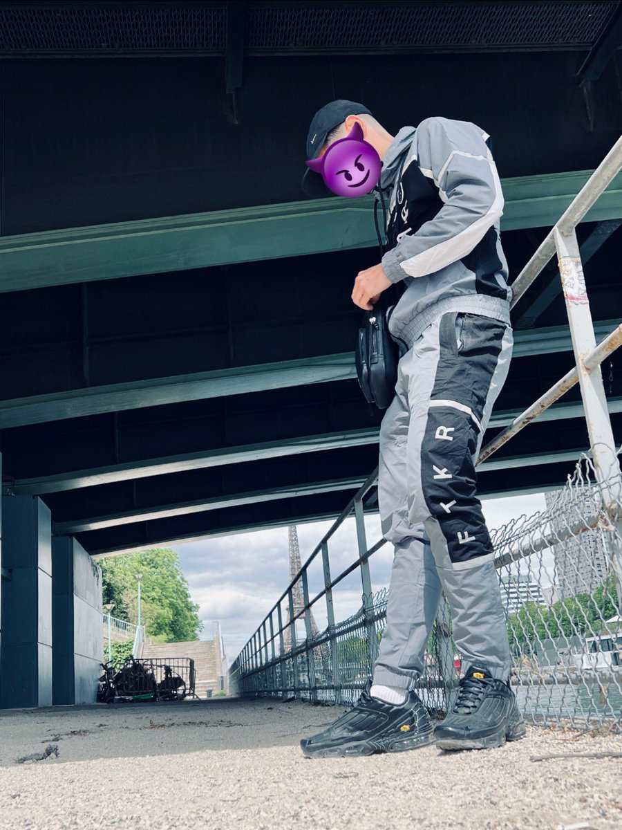 xxnte™️ tweet media